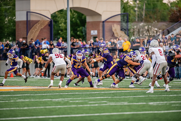 AUvIUPFootball0924AWB_3799