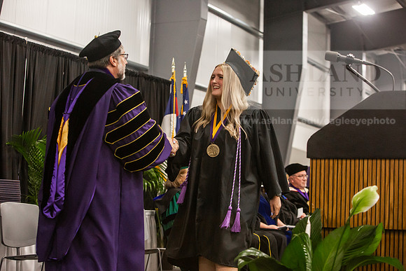 057SpGradBachelorSciNursing0525JH6Q8B9739