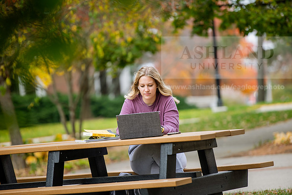 FallCampusLife1022ALW_1268