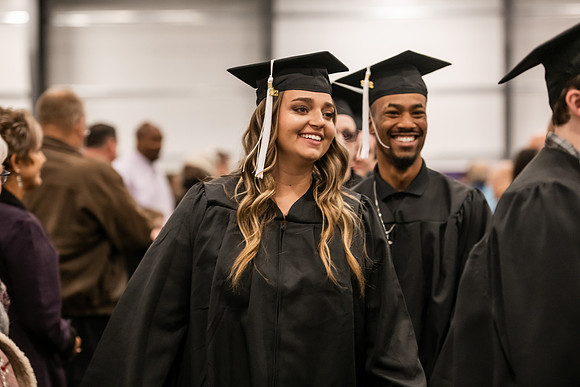 053WIGradProcessional1222ALW_0116
