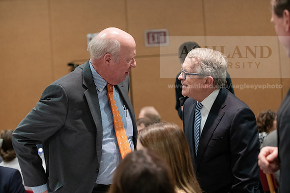 AsbrookGovMikeDeWine0120ALW_8788