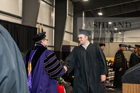 103SPGradBachelorScienceBusinessAdmin0525AWB_4261