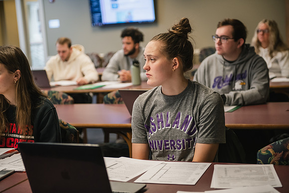 AccountingIndividualTaxClass0324AWB_4678