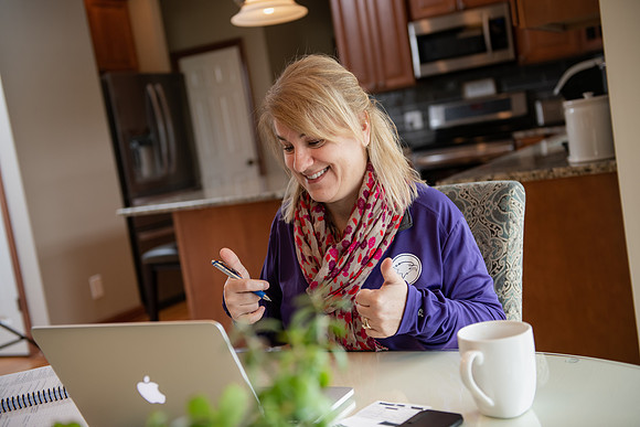 OnlineEducation0420ALW_0883