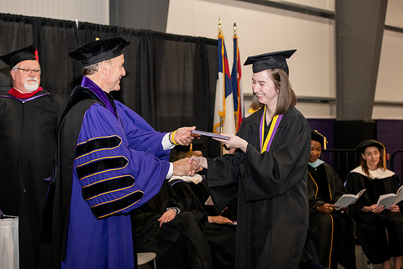 038SPGraduates0522ALW_1468
