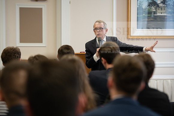 AsbrookGovMikeDeWine0120ALW_9156