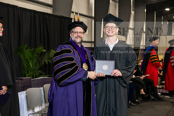 035SPGradBachelorScienceNursing0525AWB_4716