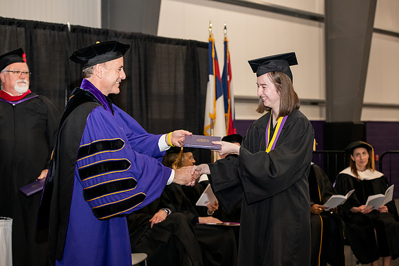 037SPGraduates0522ALW_1467