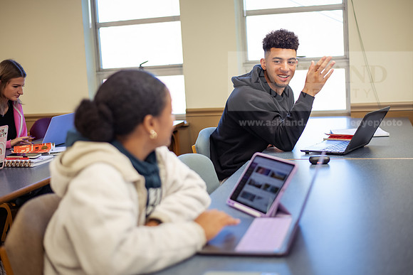 AfricanAmericanLit1022ALW_6293