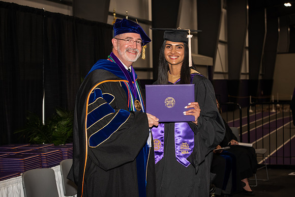 073WIGraduates1222ALW_0662