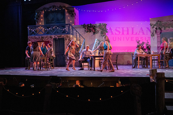 TheatreMammaMia0220ALW_2335