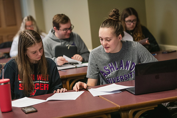 AccountingIndividualTaxClass0324AWB_4792