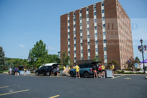MoveInDay0824AWB_0278