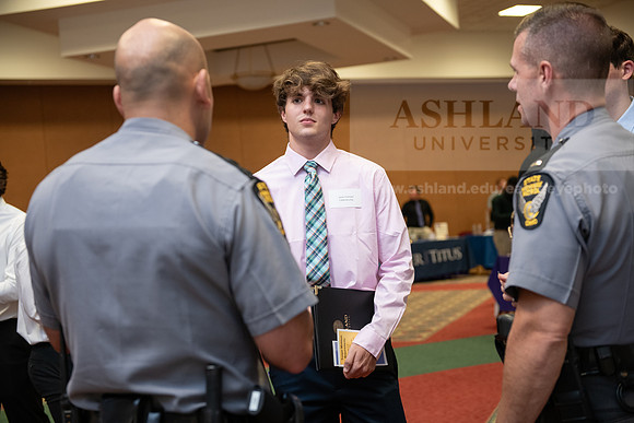 CareerInternshipFair1023AWB_9679