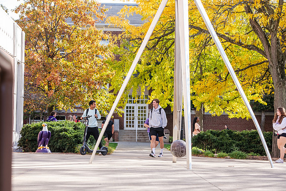 FallCampusLife1024AWB_5435