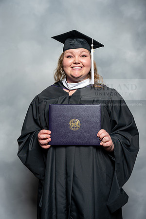 016SpGradMasterArts0525AU-Graduation-2025-Andrew-0527