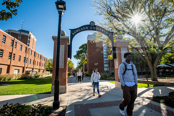 FallCampusLife1024AWB_1506