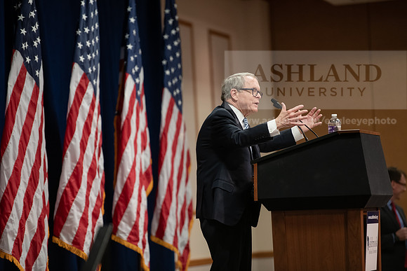 AsbrookGovMikeDeWine0120ALW_9006