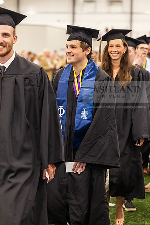 323SpGradProcessional0524CCP10278
