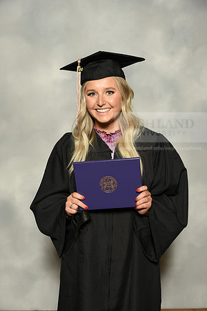 019BachelorBusinessWiGrad1221MP7_0923