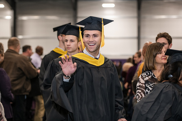 039WIGradProcessional1222ALW_0100