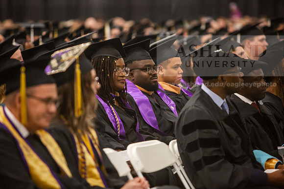 239SpGradCeremony05250525JH6Q8B8450