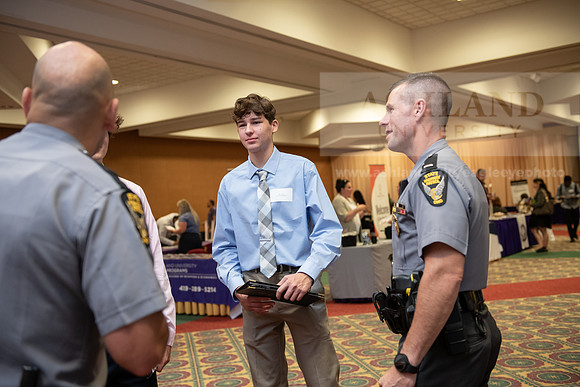 CareerInternshipFair1023AWB_9680