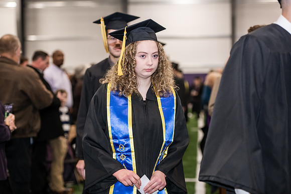 080WIGradProcessional1222ALW_0136