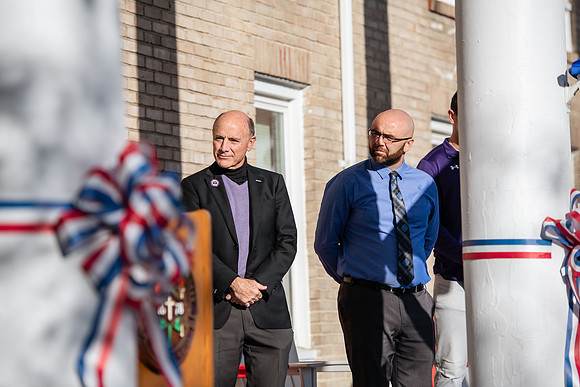HomecomingUSAHouseRibbonCeremony1023AWB_6163