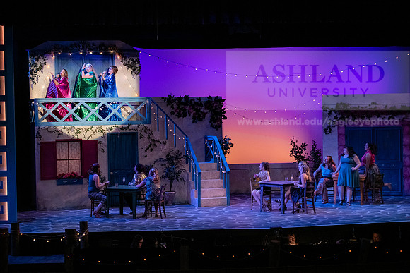 TheatreMammaMia0220ALW_2250