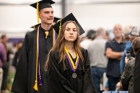205SpGradProcessional0524AWB_8624