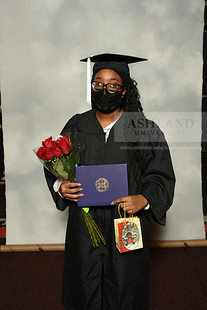 009BachelorArtsWiGrad1221MP7_0806
