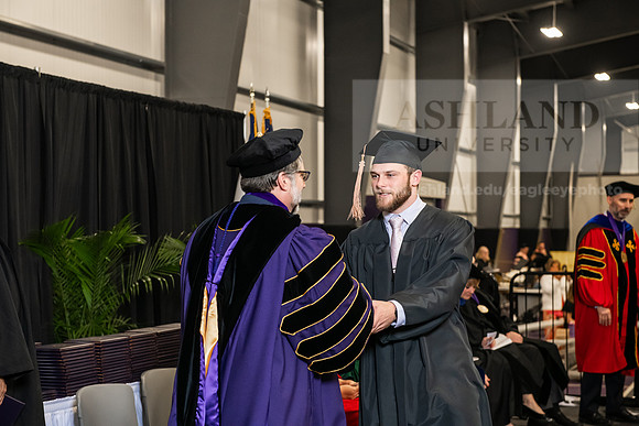 174SPGradBachelorScienceBusinessAdmin0525AWB_4322