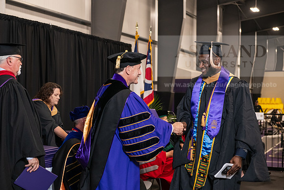 009SpGradMasterBusiness0524AWB_9212