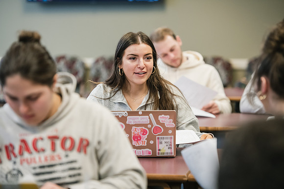 AccountingIndividualTaxClass0324AWB_4787