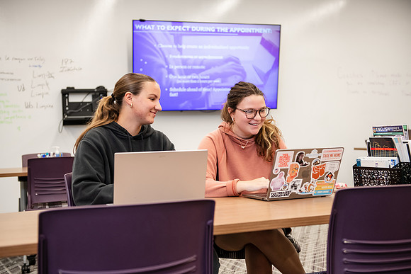 WCCStudentStudy1024AWB_8201