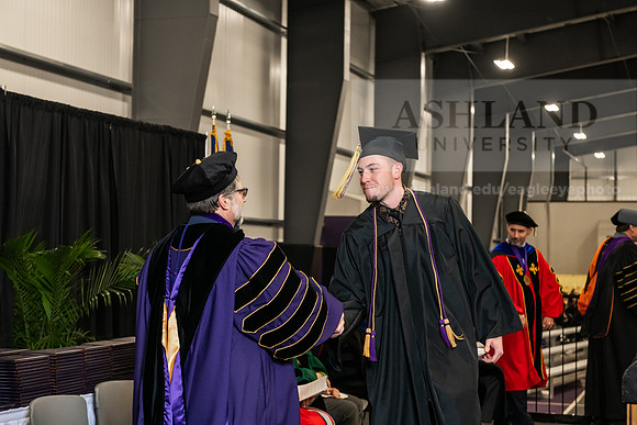 028SPGradBachelorScienceBusinessAdmin0525AWB_4198