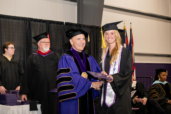 139SPGraduates0522ALW_1539
