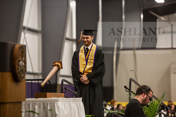 194SpGradCeremony05250525JH6Q8B8402