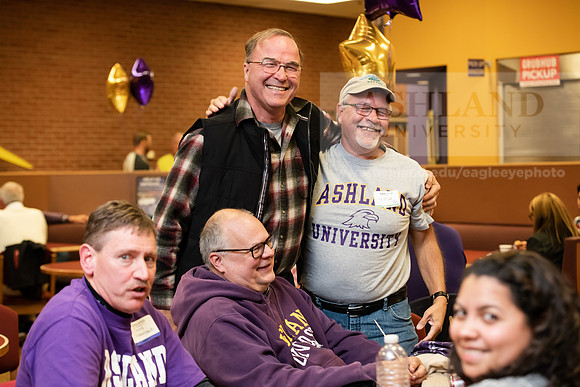 069HomecomingAlumniParty1019ALW_7568