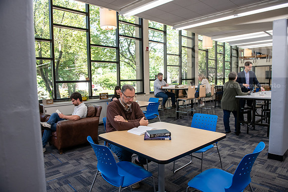 SeminaryLibrary0524AWB_0653
