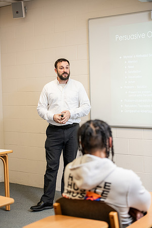 Delbert_Jeff_Communications1124AWB_1039