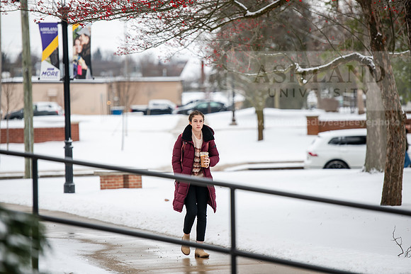 StudentsReturnWinterCampus0125AWB_6522