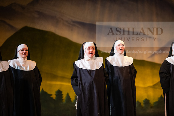 TheatreSoundOfMusic0325AWB_3108