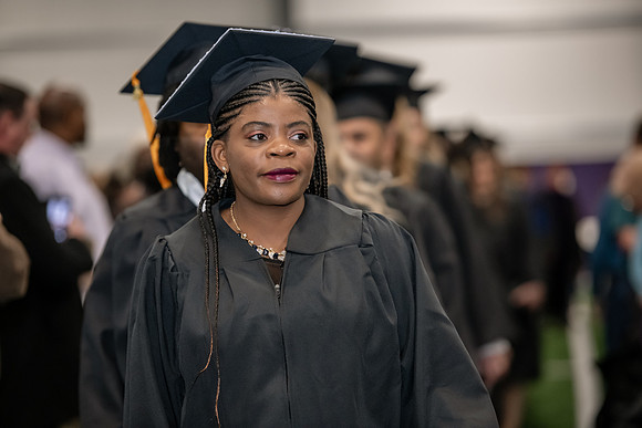 157WIGradProcessional1222ALW_0201