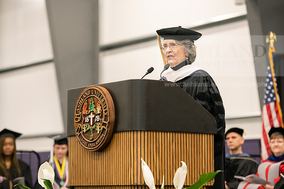 197SPGradCeremony0522ALW_0983