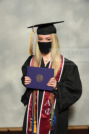 028BachelorBusinessWiGrad1221MP7_0928