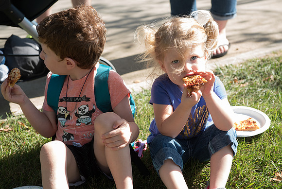 Homecoming - Pizza Pizza Pizza