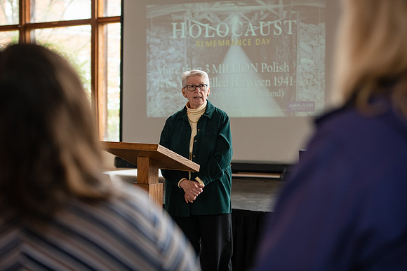 HolocaustRemembranceDay0423ALW_5712