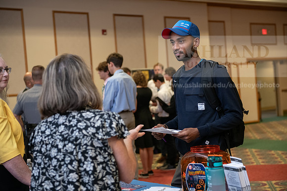 CareerInternshipFair1023AWB_9668